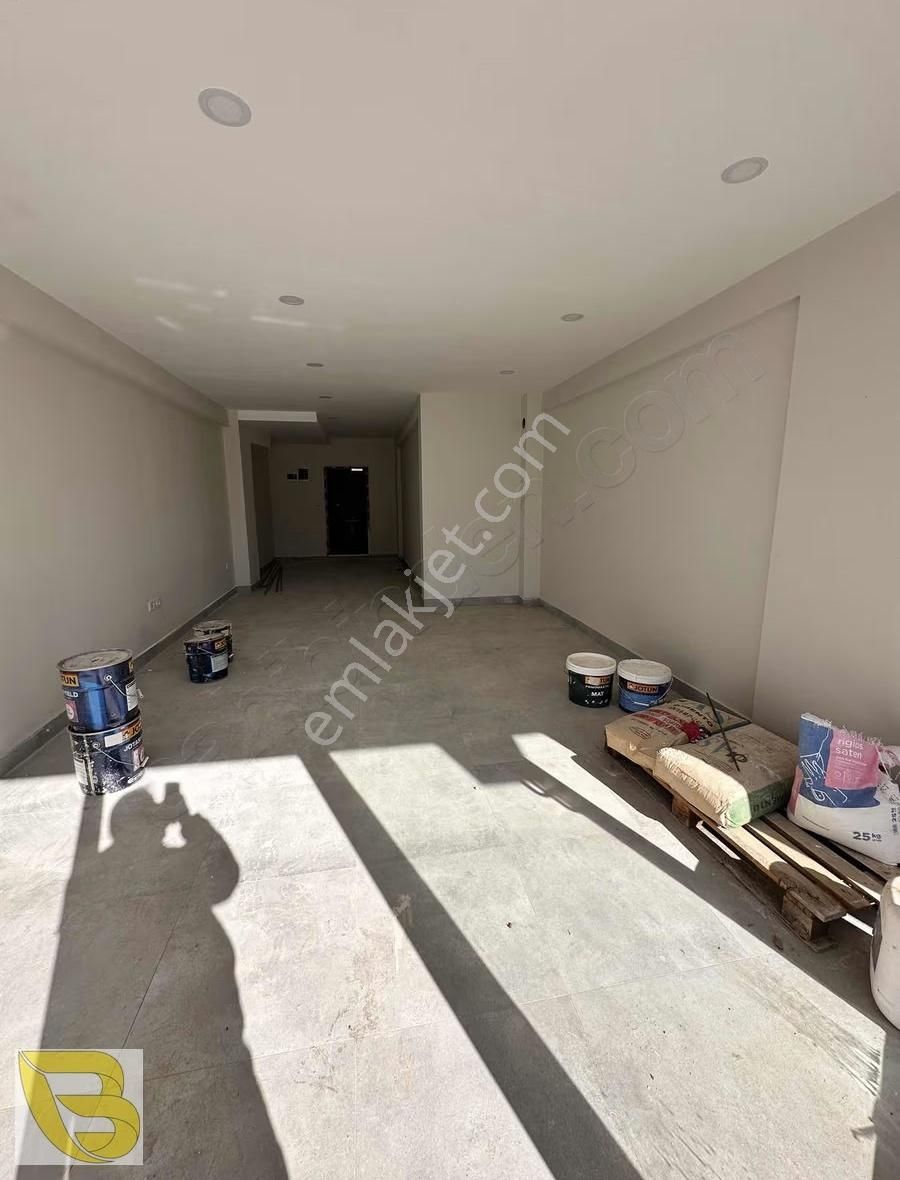 Birçok İş Koluna Uygun | Cadde Üzeri Kiralık Dükkan - Görsel 2