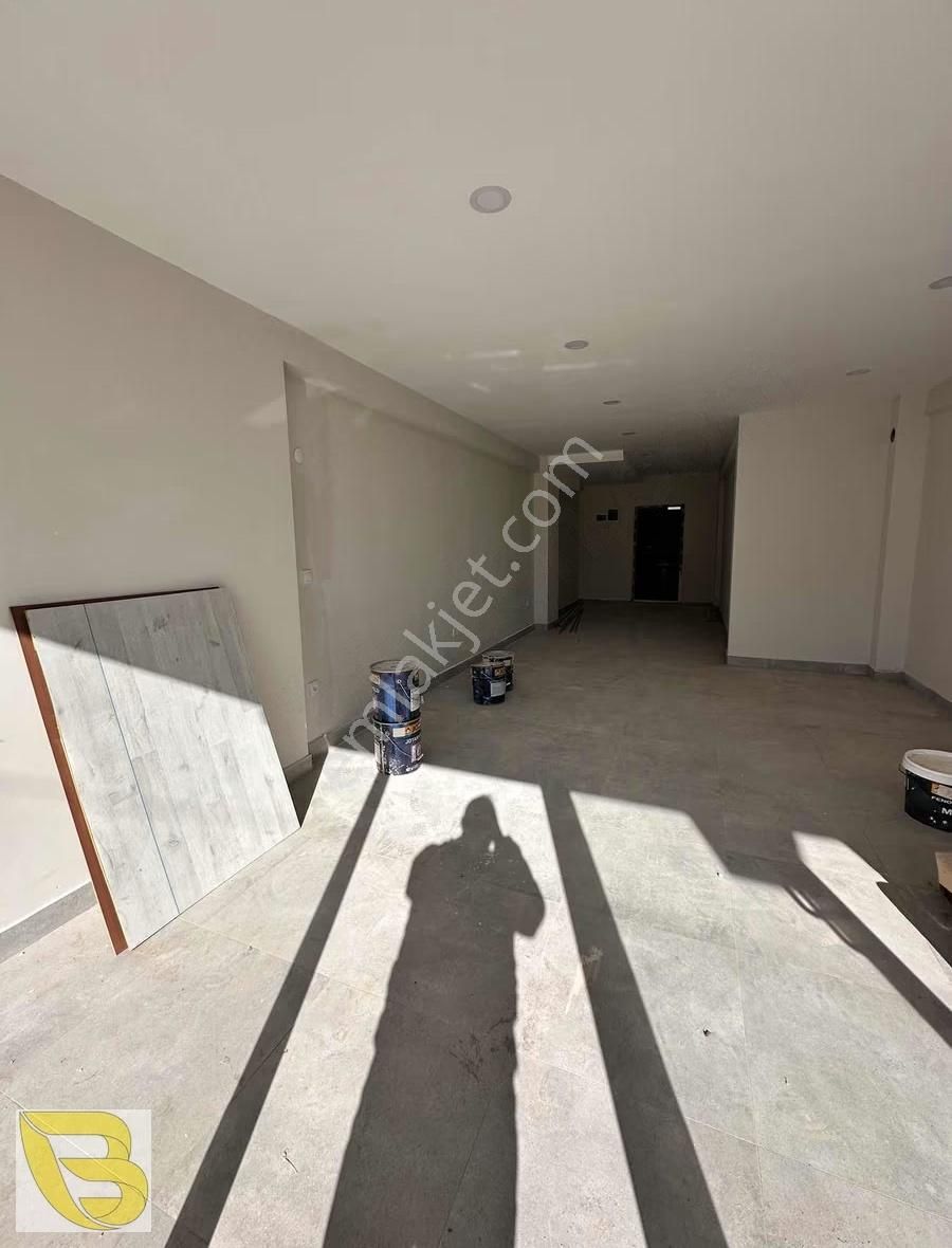 Birçok İş Koluna Uygun | Cadde Üzeri Kiralık Dükkan - Görsel 12