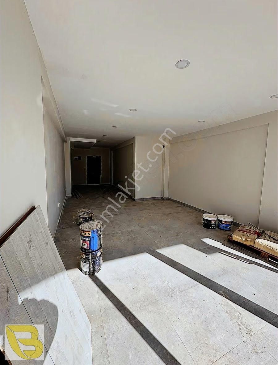Birçok İş Koluna Uygun | Cadde Üzeri Kiralık Dükkan
