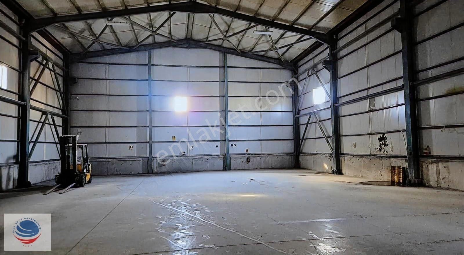 Gebze Balçık Mah'de Gosb Yolu Üzerinde Kiralık 600 M² Depo