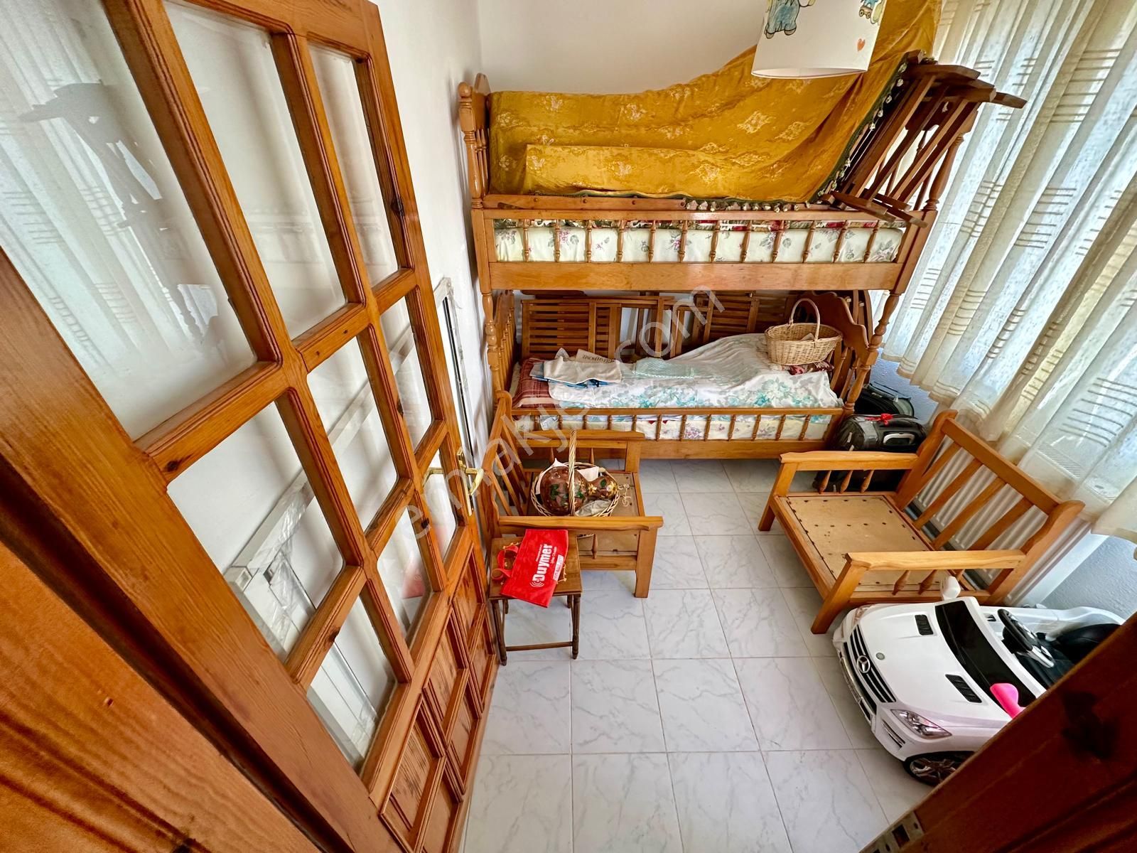 ꧁akçay Ay Emlaktan꧂pelitköy'de Geniş Teraslı Denize 300 M Kombili Site İçerisinde Satılık 3+1 Villa - Görsel 17