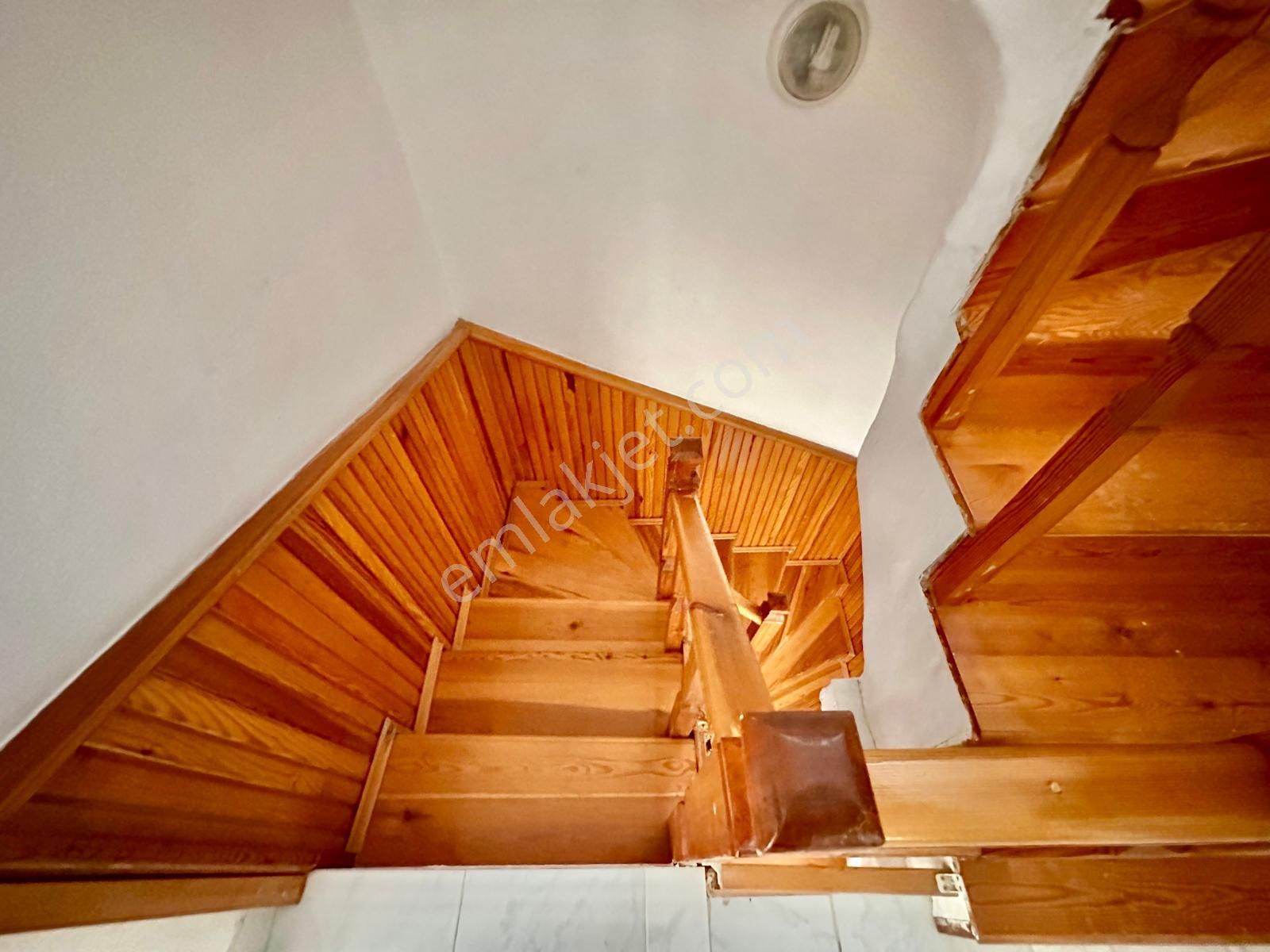 ꧁akçay Ay Emlaktan꧂pelitköy'de Geniş Teraslı Denize 300 M Kombili Site İçerisinde Satılık 3+1 Villa - Görsel 21