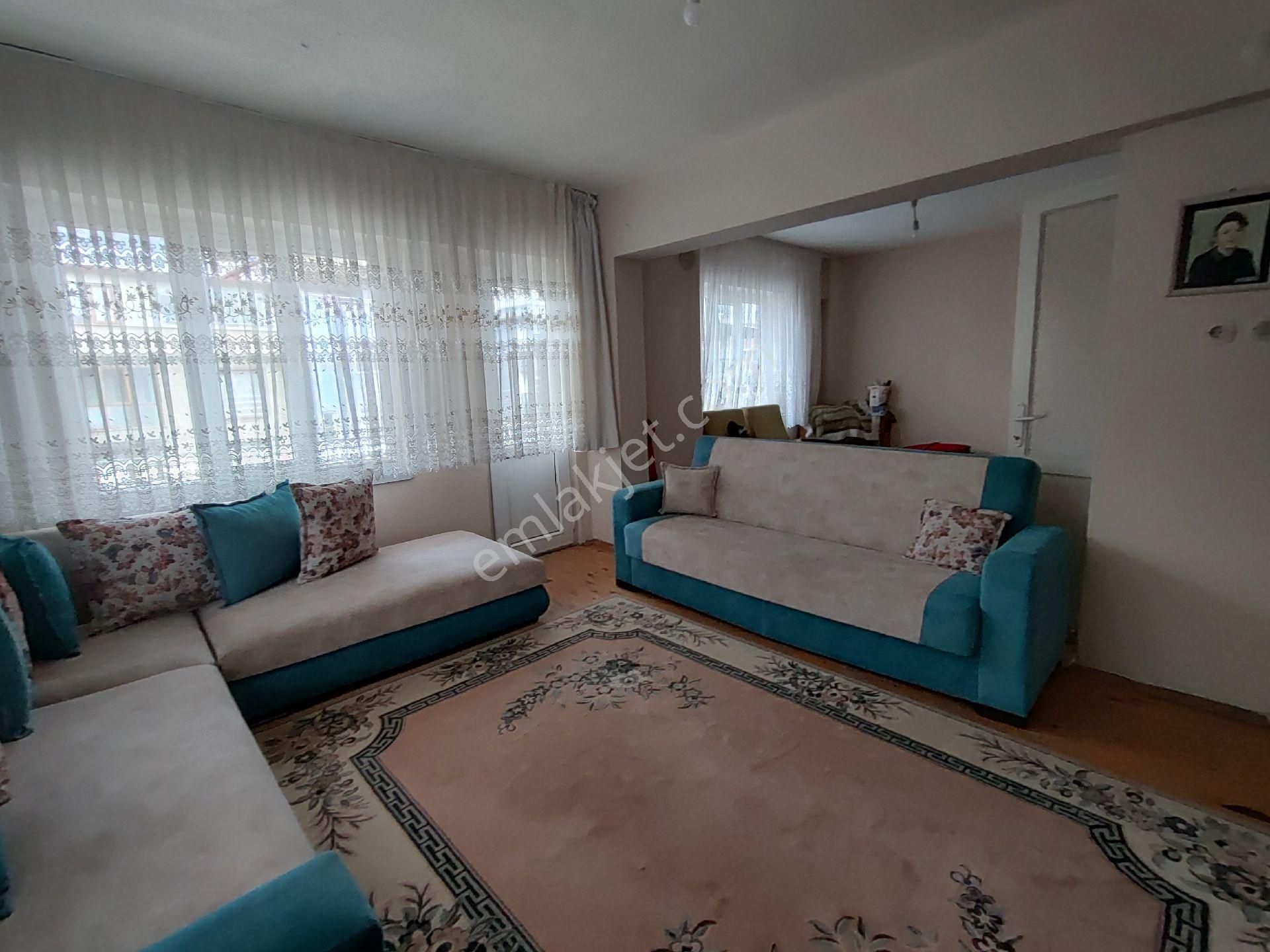 Yeni Mahallede Geniş Satılık Daire - Görsel 4