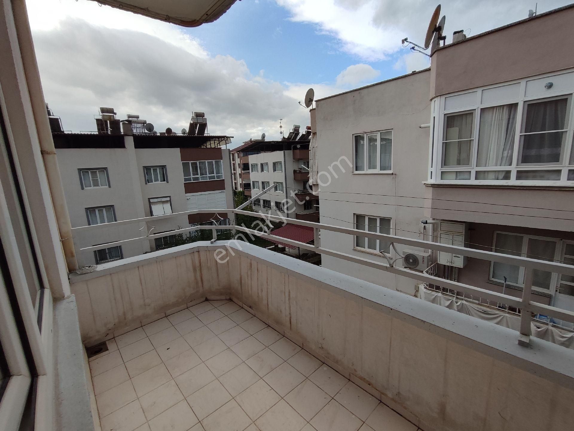 Yeni Mahallede Geniş Satılık Daire - Görsel 9