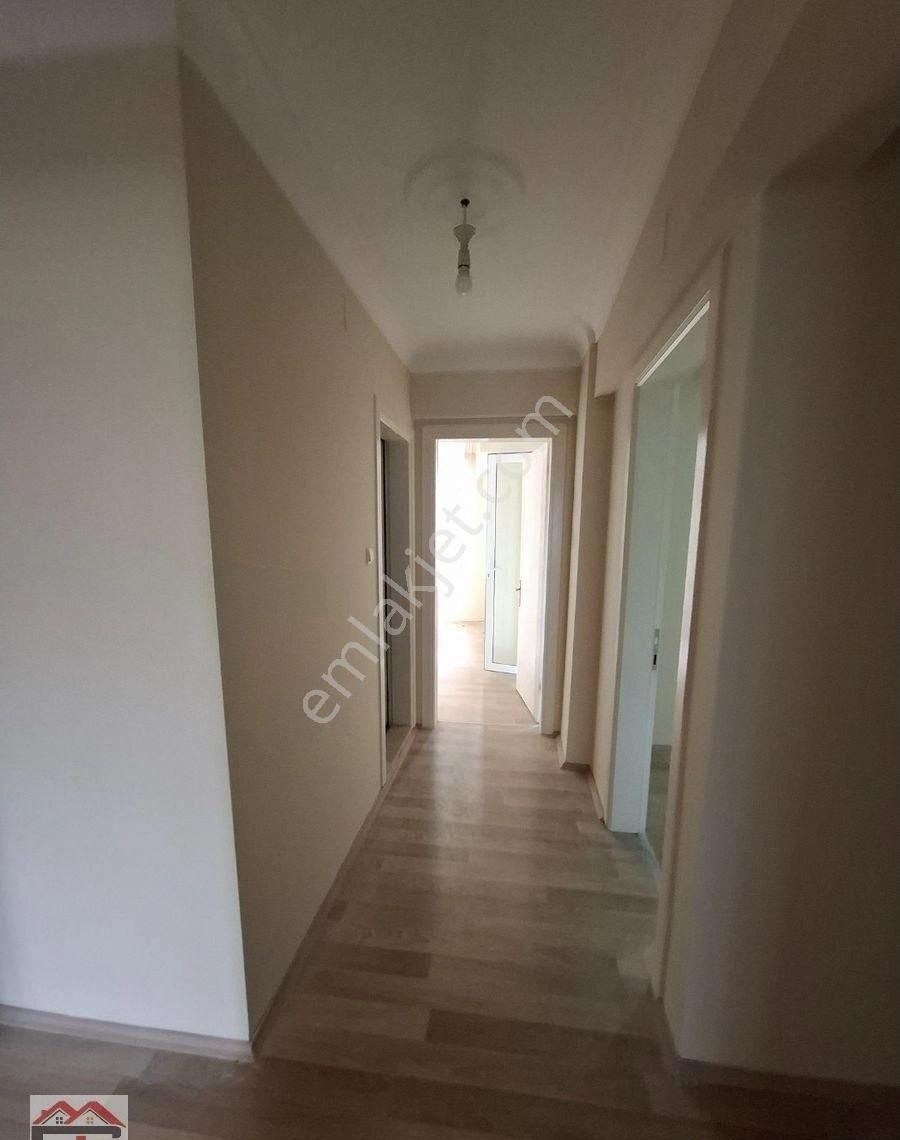 Akhisar Atatürk Fahri Sertel Emlaktan Satılık 3+1 Daire - Görsel 7