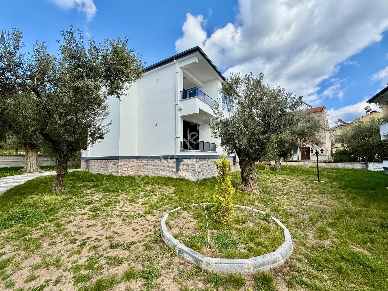 ꧁akçay Ay Emlaktan꧂küçükkuyu'da Yaşam Tarzınızı Değiştirecek Müstakil Tadında Satılık 2+1 Lüx Daire - Görsel 33