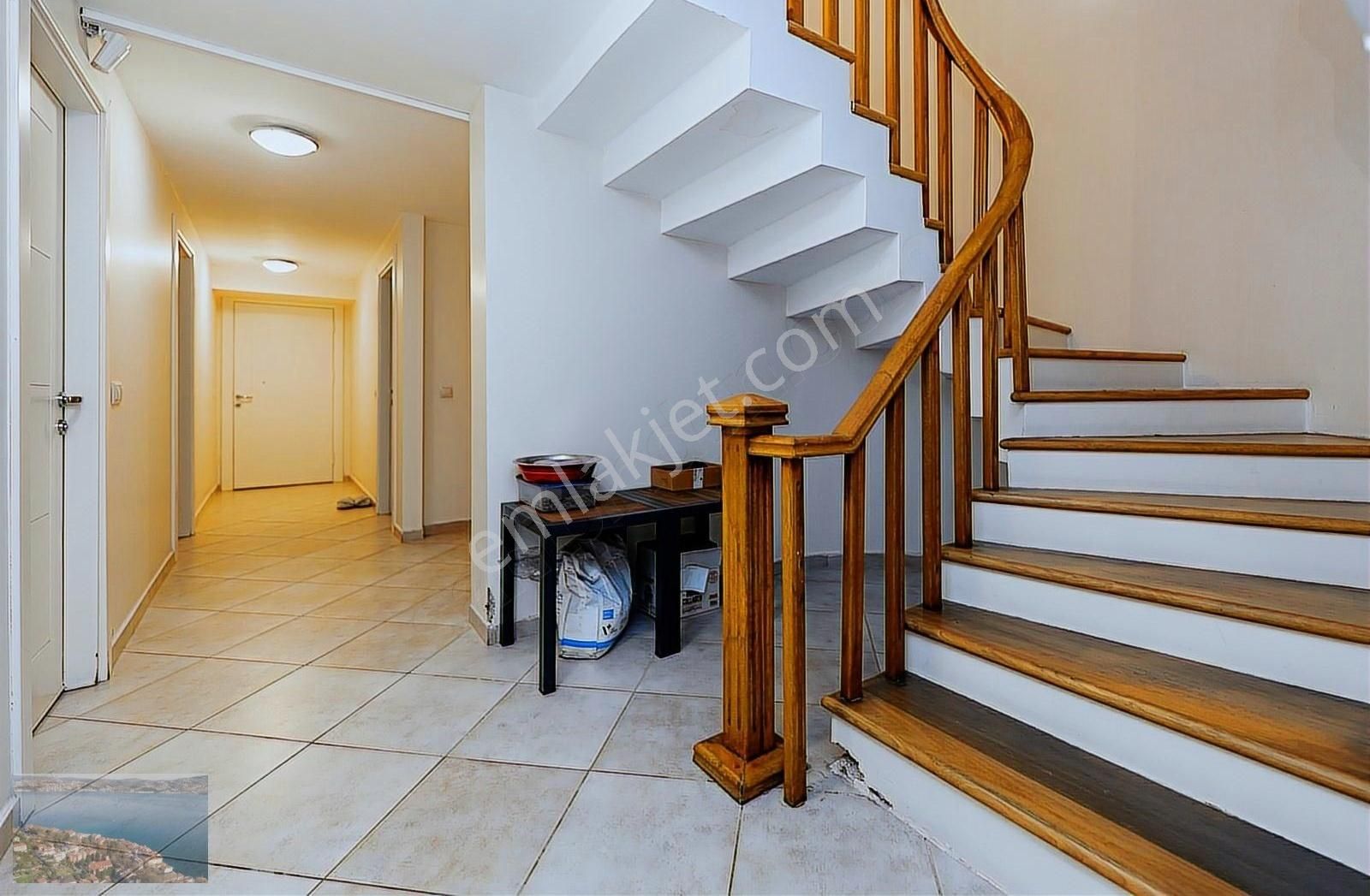 Sedadkent Villalarında Boğaz Manzaralı, Geniş Bahçeli Villa - Görsel 15