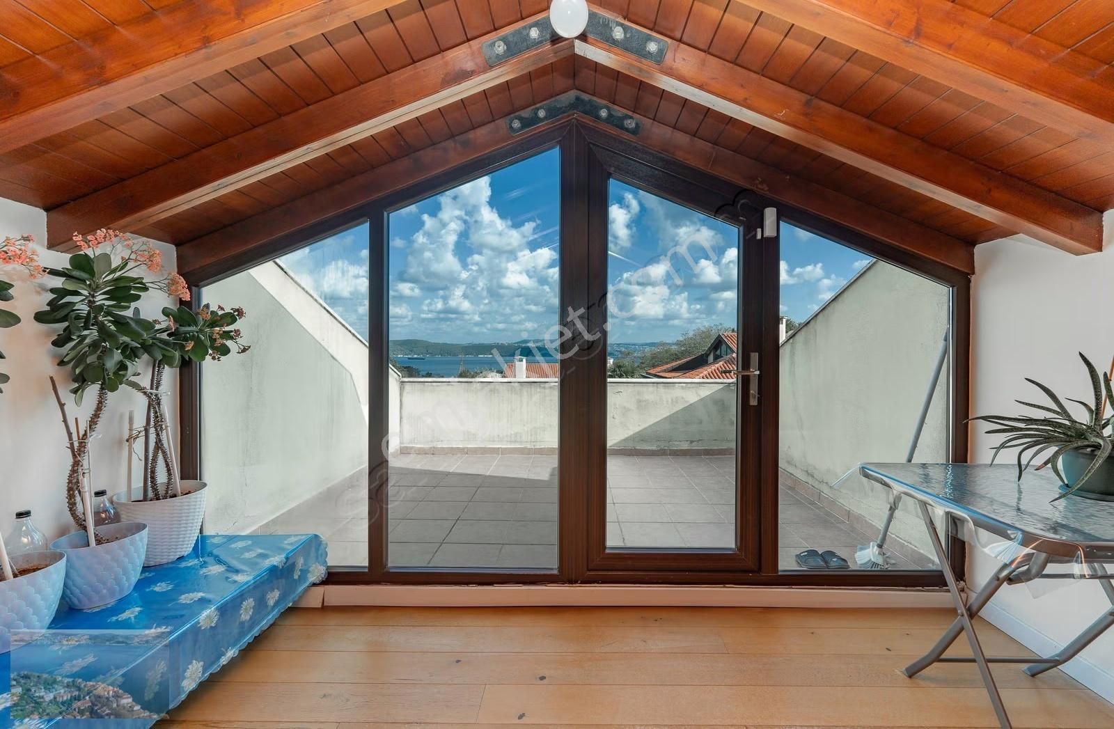 Sedadkent Villalarında Boğaz Manzaralı, Geniş Bahçeli Villa - Görsel 12