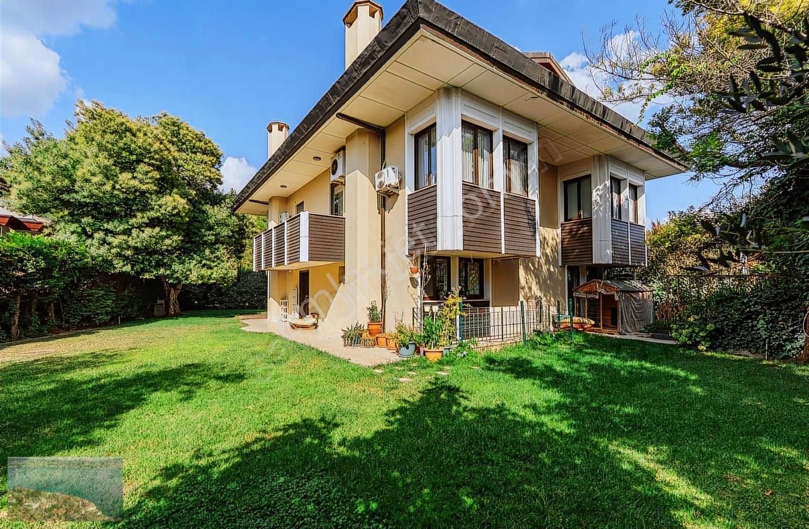 Sedadkent Villalarında Boğaz Manzaralı, Geniş Bahçeli Villa - Görsel 2