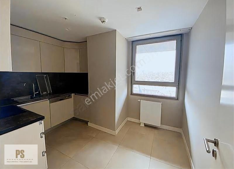 Satış Ve Kiralama Ofisinden Balkonlu 3+1 Kiralık Daire - Görsel 10