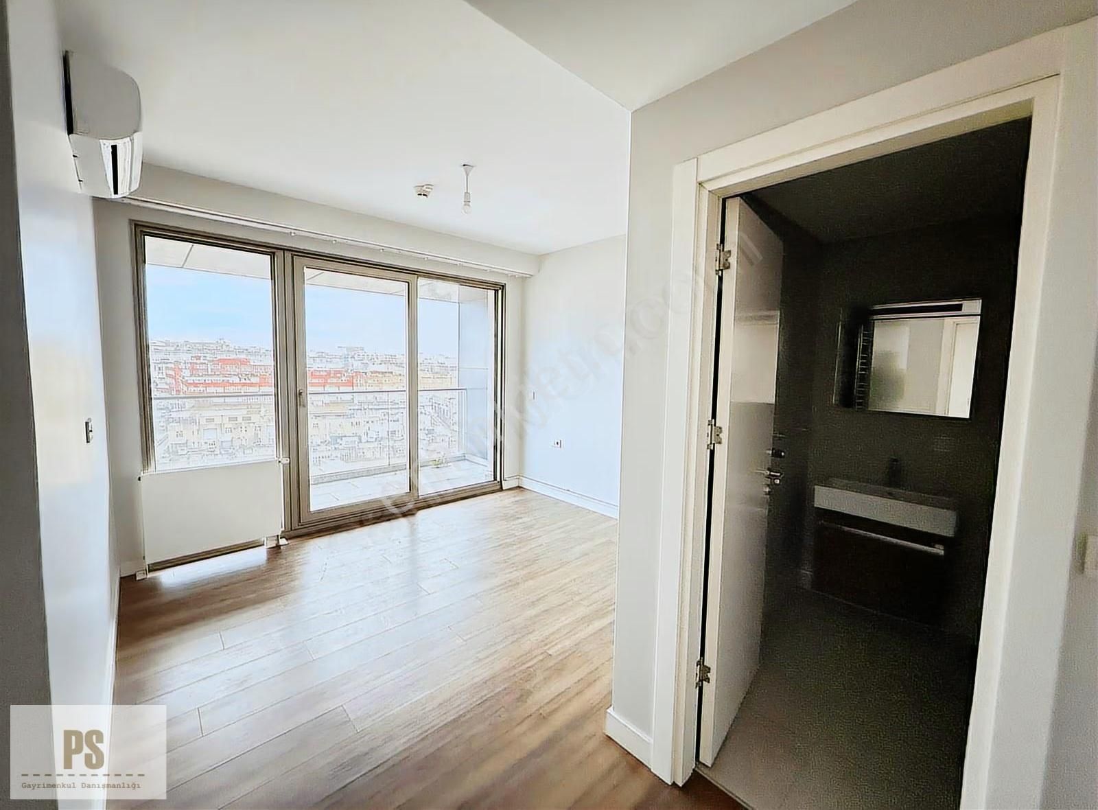 Satış Ve Kiralama Ofisinden Balkonlu 3+1 Kiralık Daire - Görsel 12