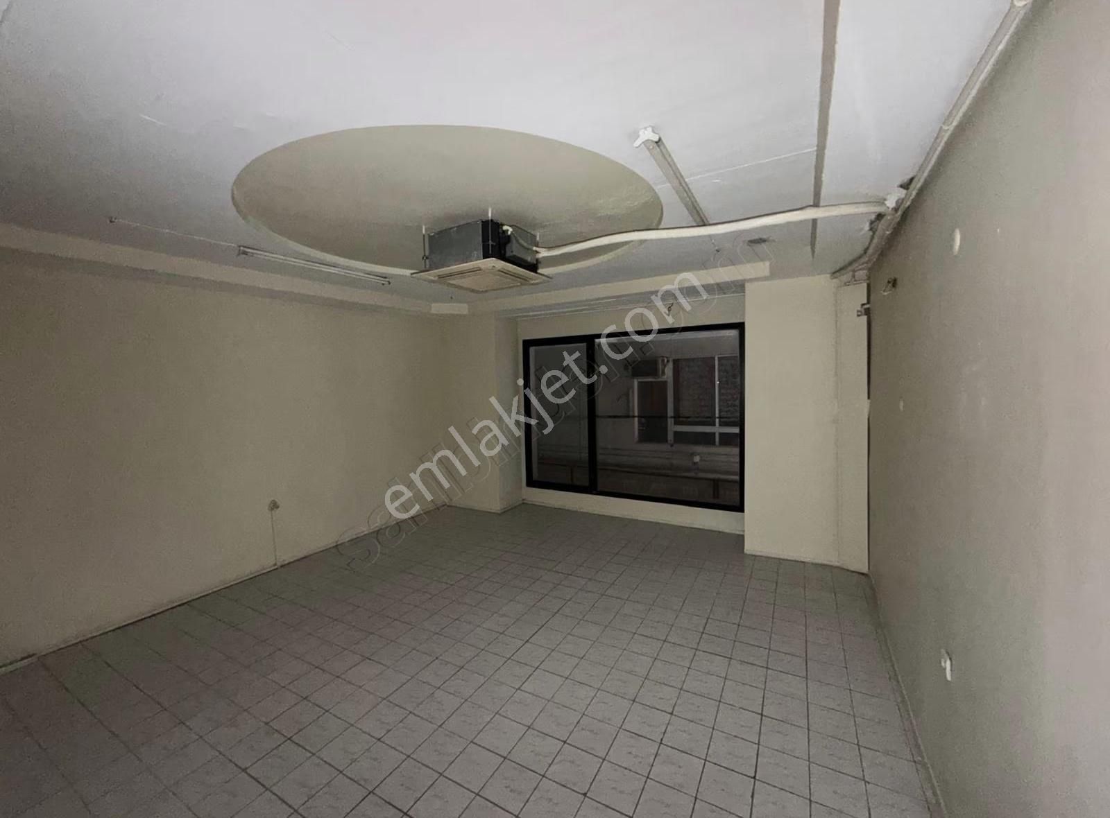 Karabağlar Belediyesinin Yadında Kiralık Dükkan - Görsel 6