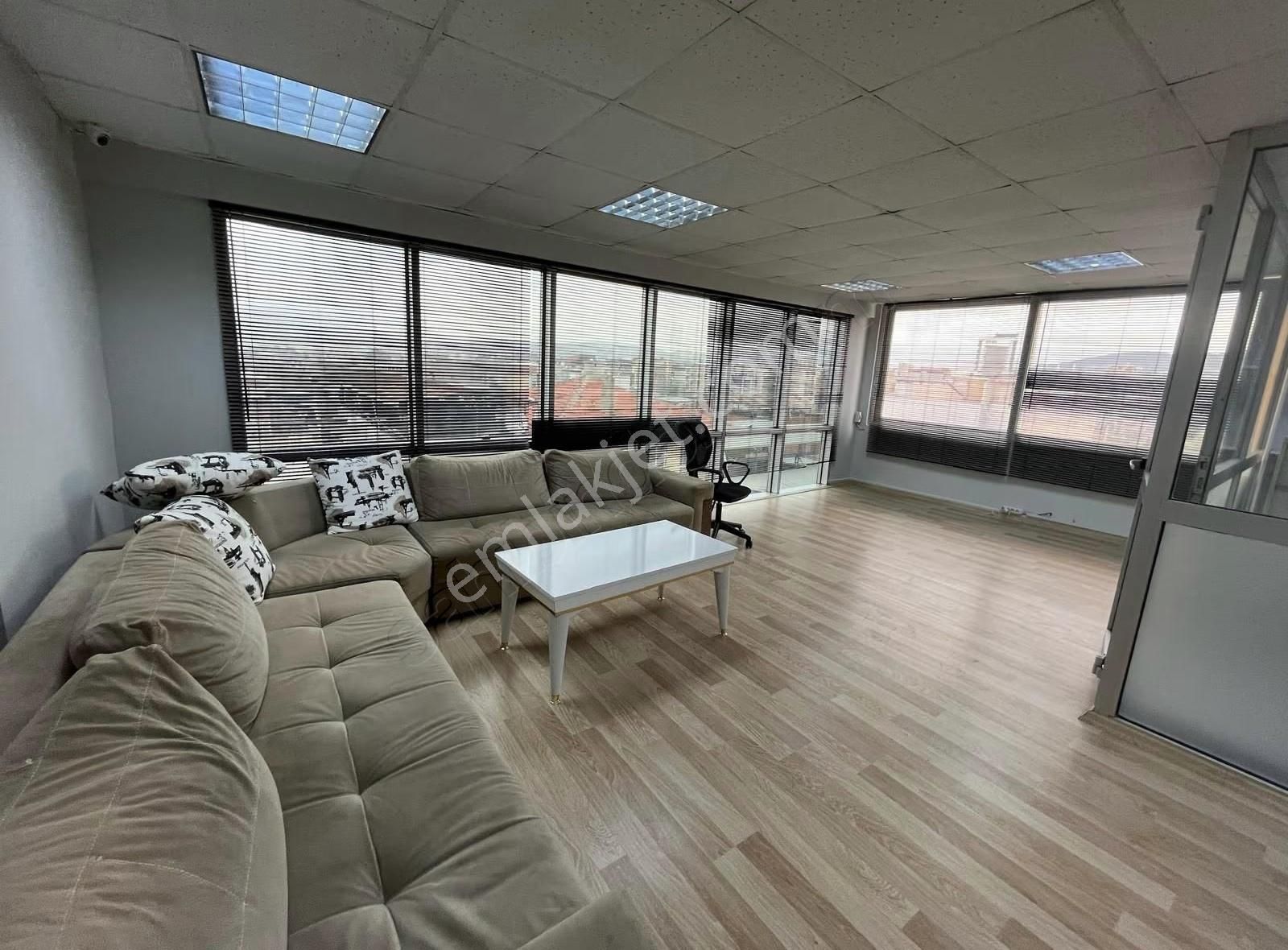 Tabela Değeri Yüksek Yeşillik Caddesinde Yakın Kiralık Dükkan - Görsel 11