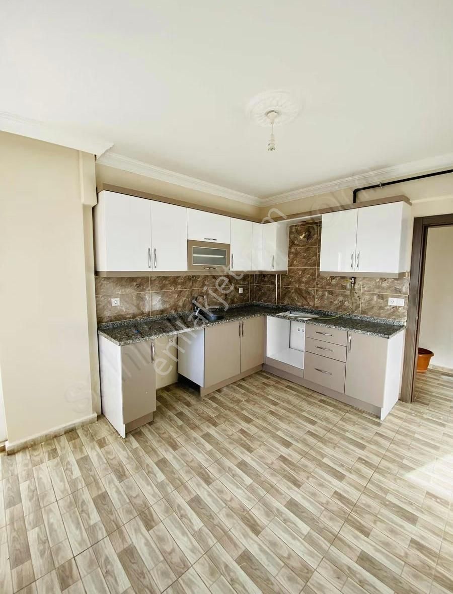 Ebeveyn Banyolu Geniş 3+1 Daire - Görsel 18