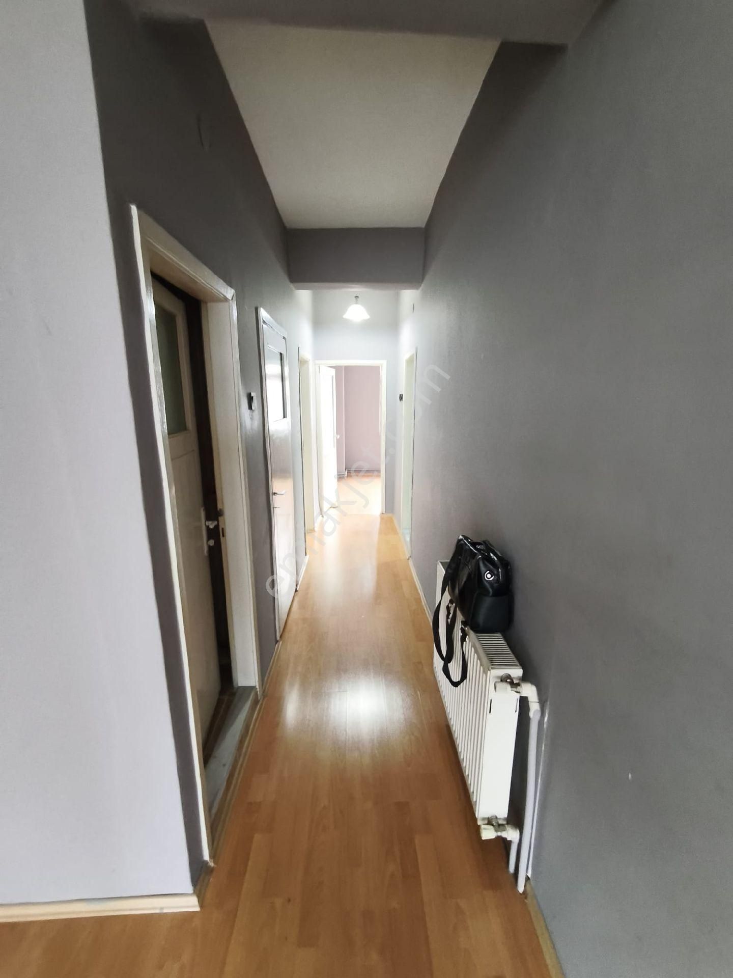 Samsun İlkadım Hürriyet Mahallesi'nde Dış Cepheli 4.kat 3+1 - Görsel 13