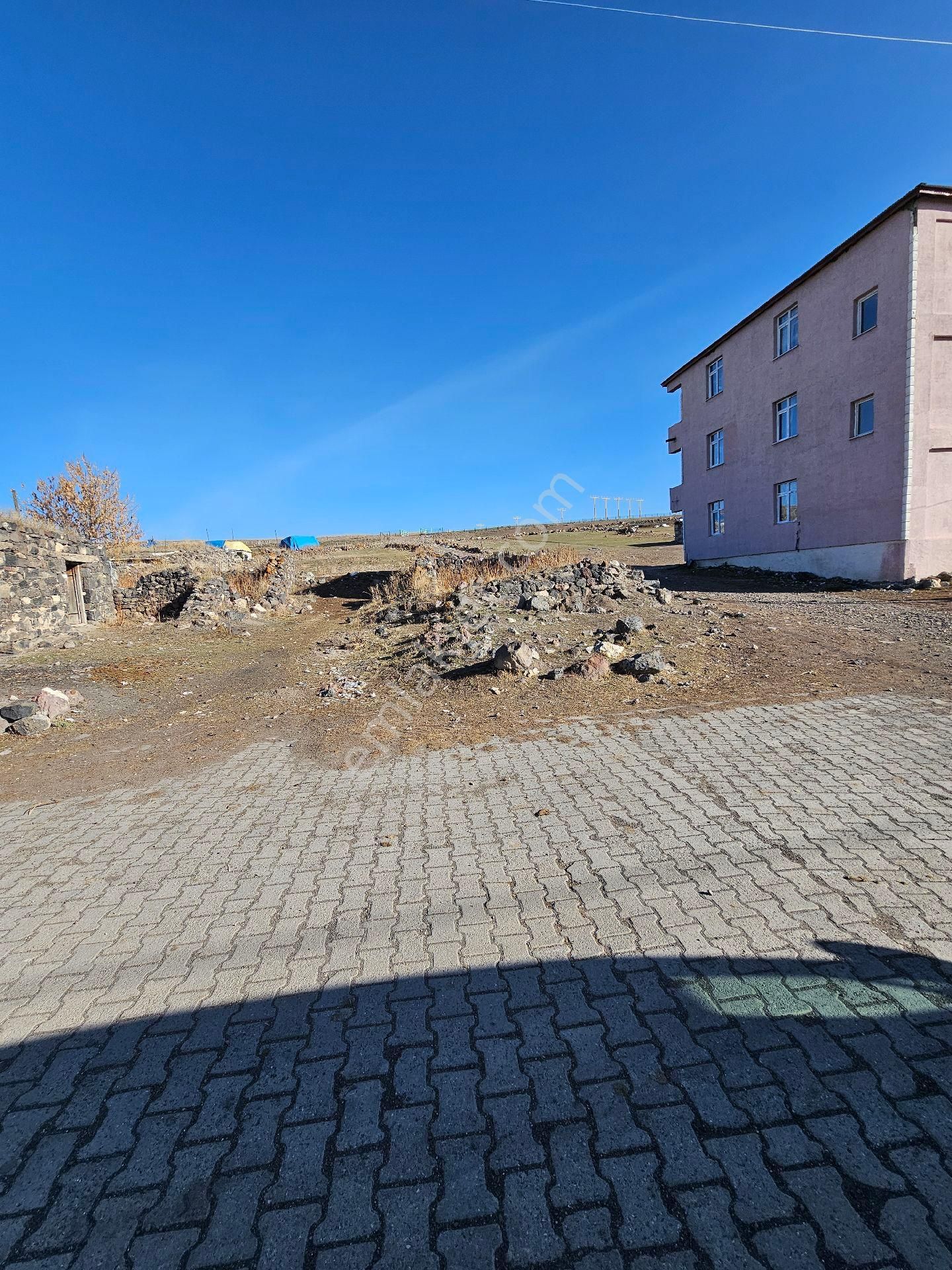 Kars Merkez Karacaören Koyunde Acil Satılık Arsa - Görsel 8