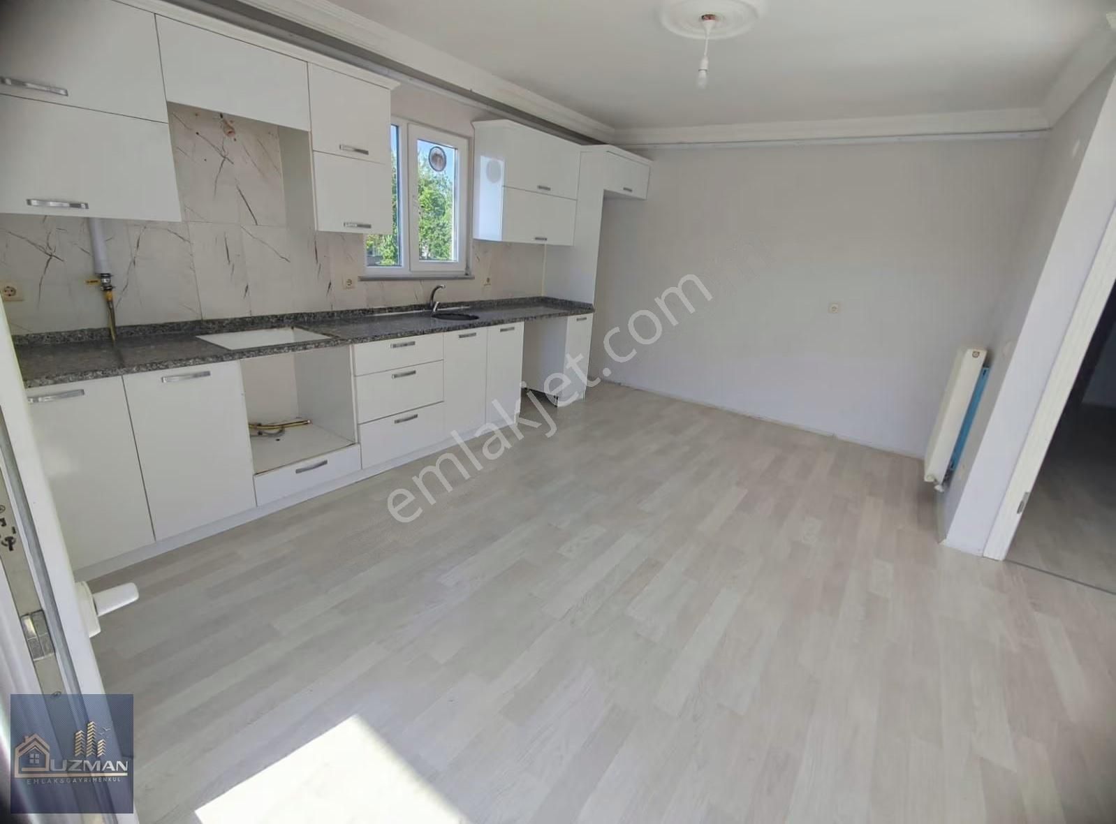 Uzman Emlak'tan İsmetpaşa'da 3+1 Deniz Manzaralı Kiralık Daire - Görsel 6