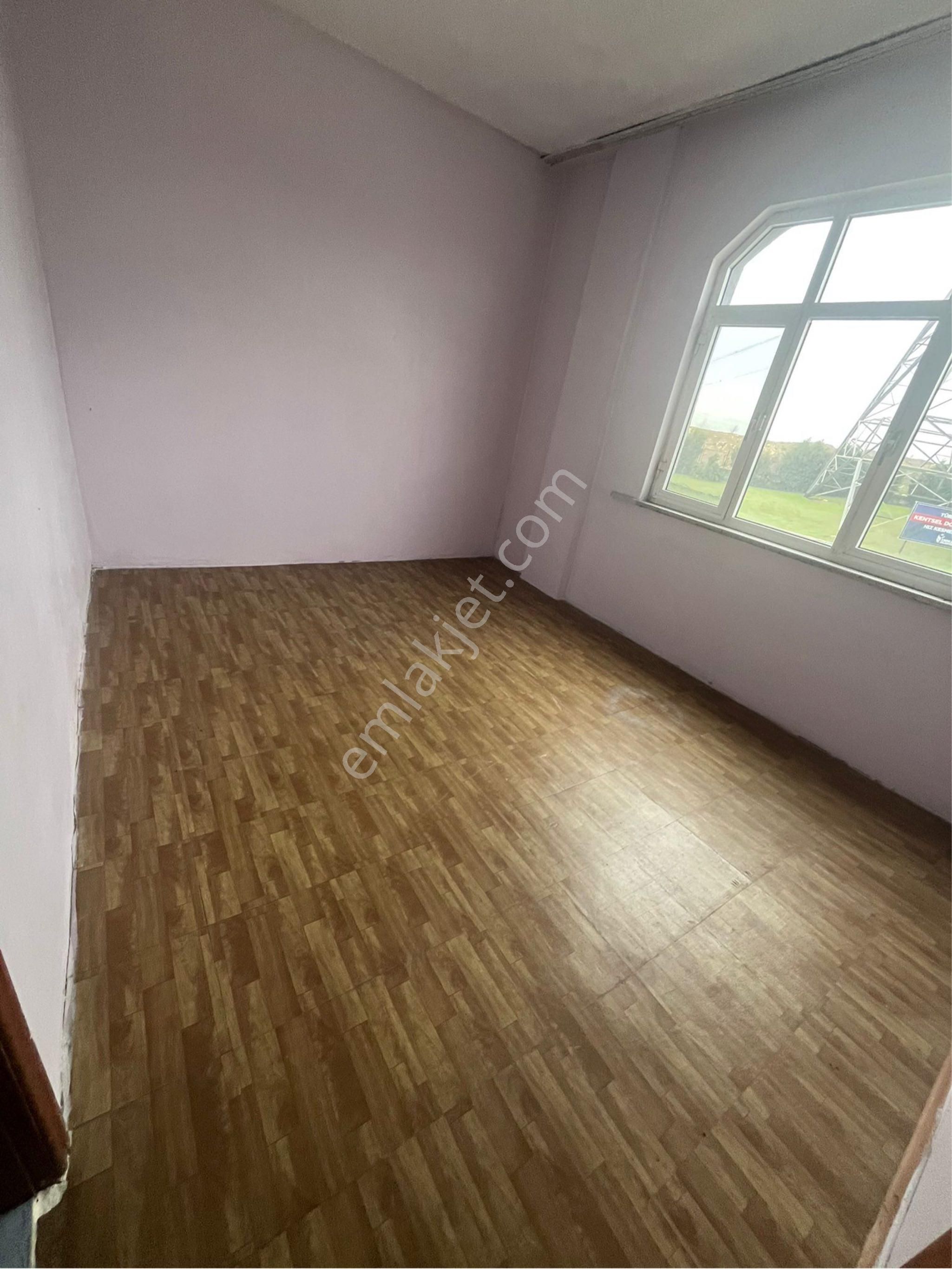 İsmetpaşa Mahallesi 2+1 90m2 1. Kat Doğalgaz Sobalı Temiz Kiralık Daire - Görsel 11