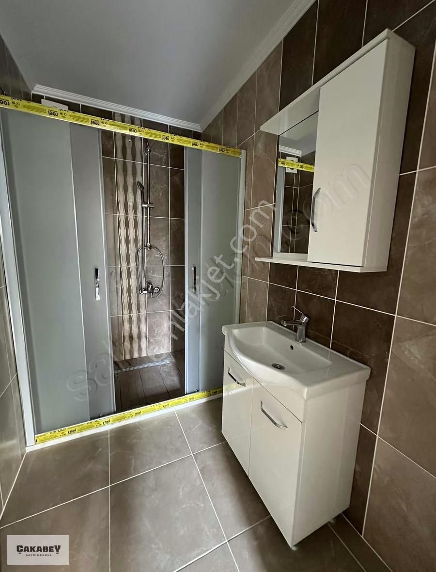 Çakabey Gayrimenkulden Söğütlü Aktaş Evlerinde Kiralık 4+1 Daire - Görsel 5