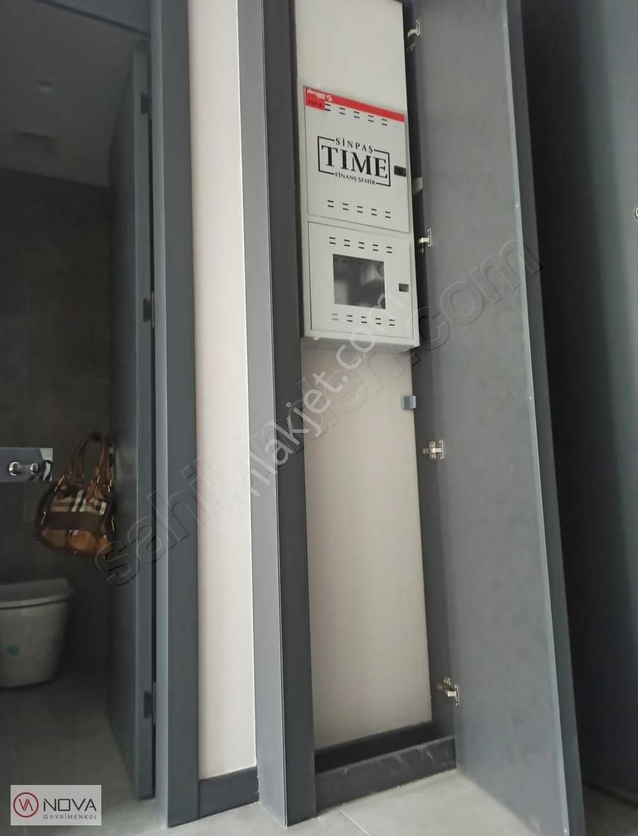 Nova'dan Sinpaş Finans Şehir Sinpaş Time'da 1+0 Kiralık Daire - Görsel 3