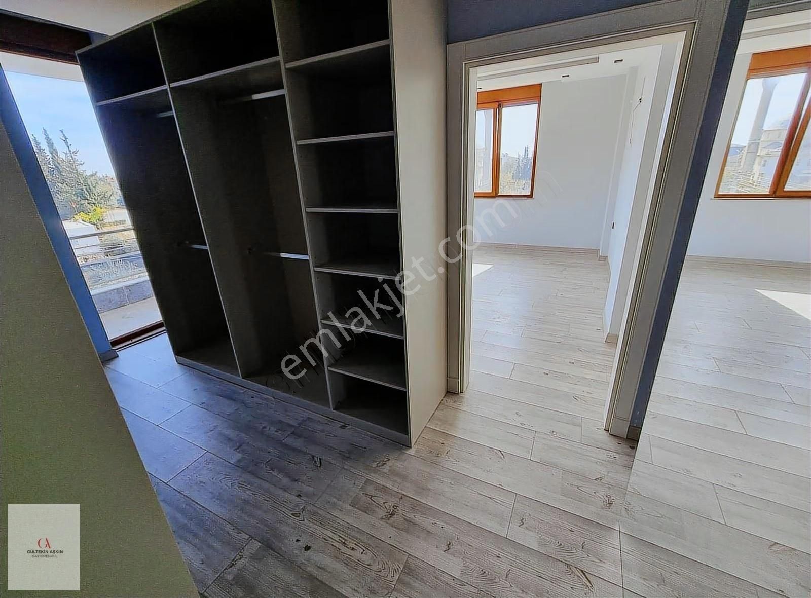 Orfe Yakını Müstakil Havuzlu 8+1 Kiralık Villa - Görsel 6