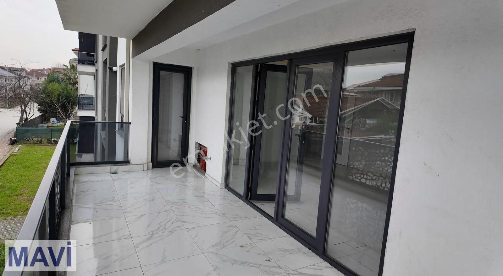 Re/max Mavi'den Serdivan Bahçelievler'de Kiralık 3+1 Daire - Görsel 14