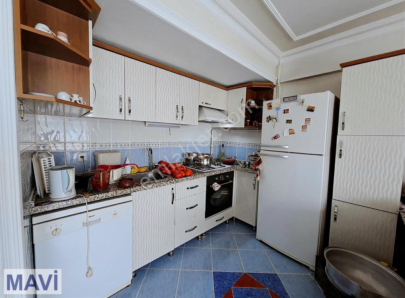 Remax Maviden Adapazarı Orta Mah.de 2+1 Eşyalı Kiralık Daire - Görsel 2