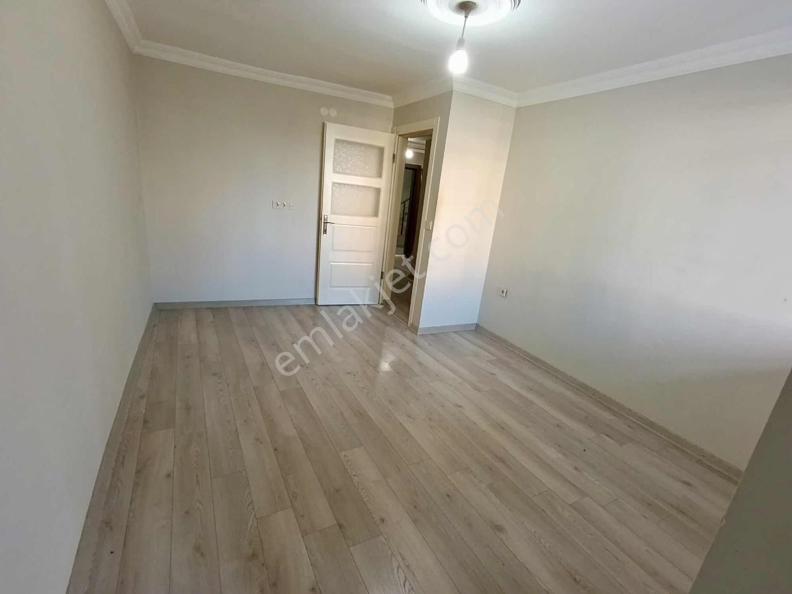 Kuşadası Davutlar'da Geniş Teras Balkonlu Satılık 2+1 Daire - Görsel 17