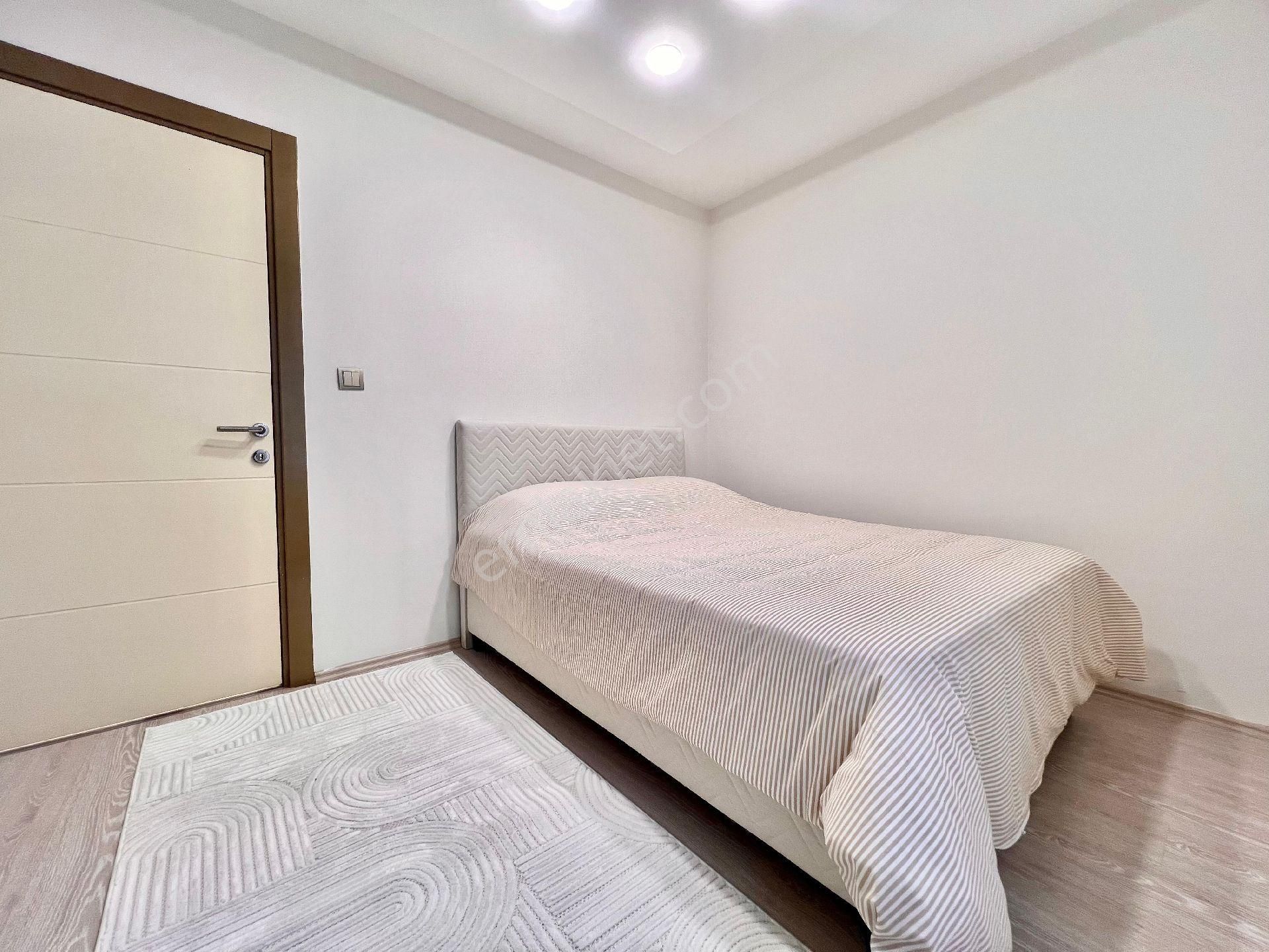 İstiklal Mahallesinde Sıfır Eşya 5 Yıllık Yüksek Zemin Apart - Görsel 14