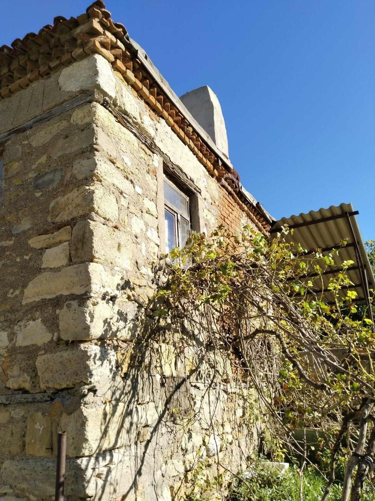 Çanakkale Karacaören Köyünde İçerisinde Yapı Bulunan Fırsat Arsa - Görsel 6