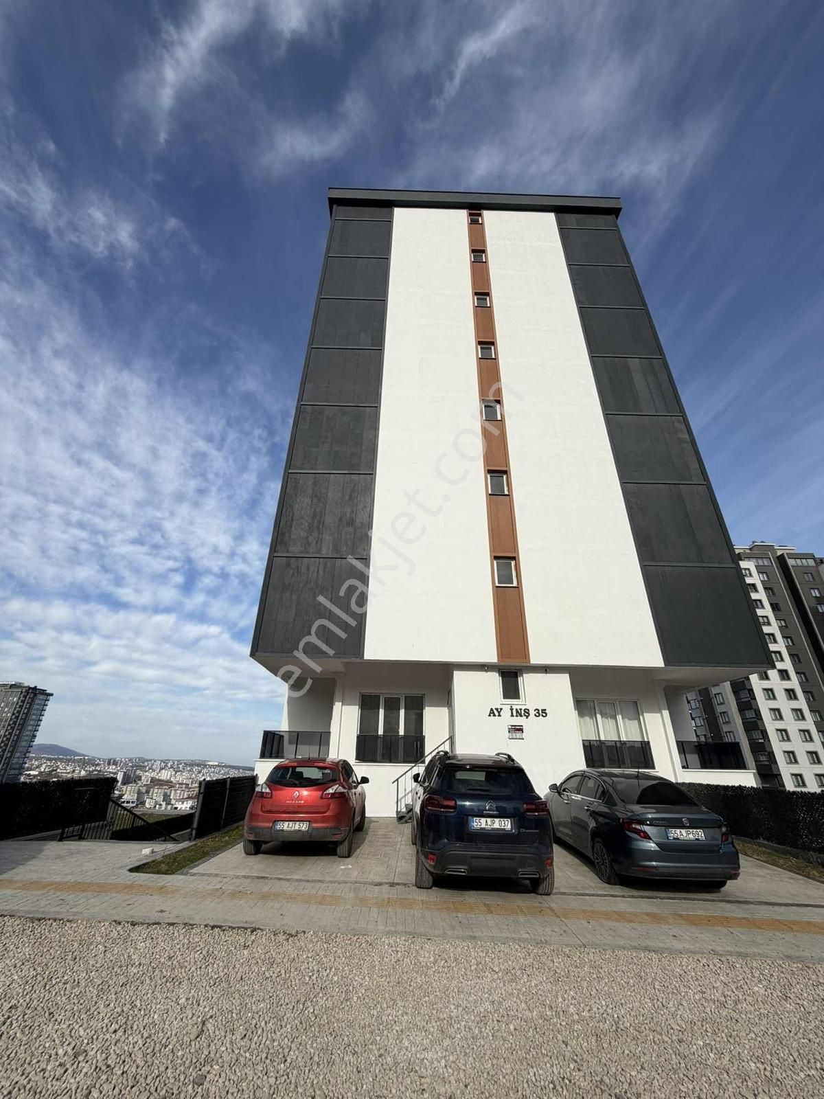 Emlak Doktoru Tunahan Dan 4+1 Lüks Daire