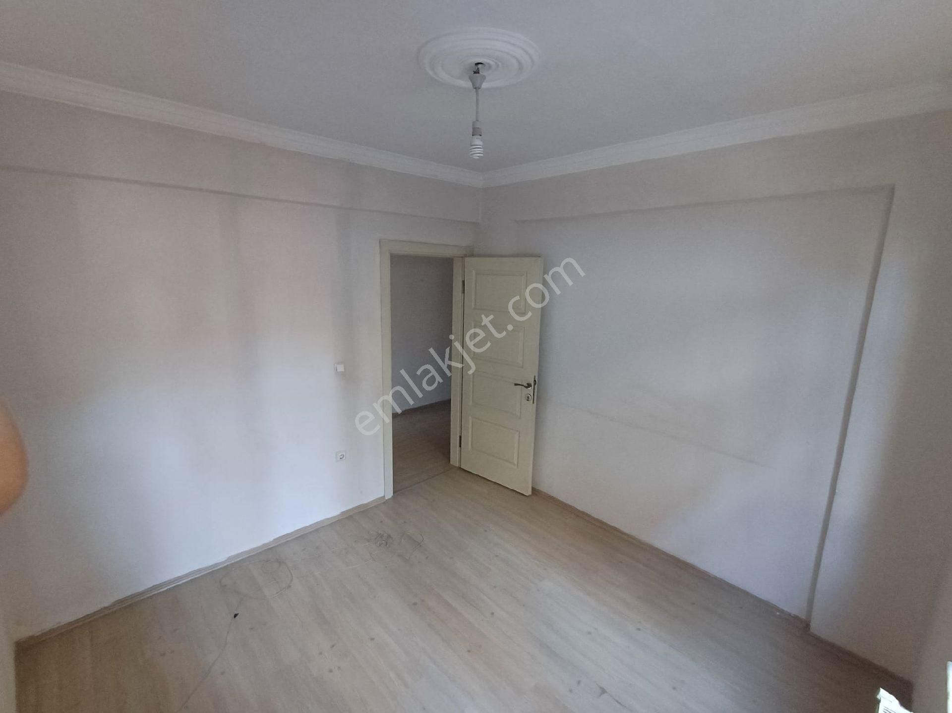 Samsun İlkadım Fevzi Çakmak Mahallesi'nde 3.kat 3+1 - Görsel 23