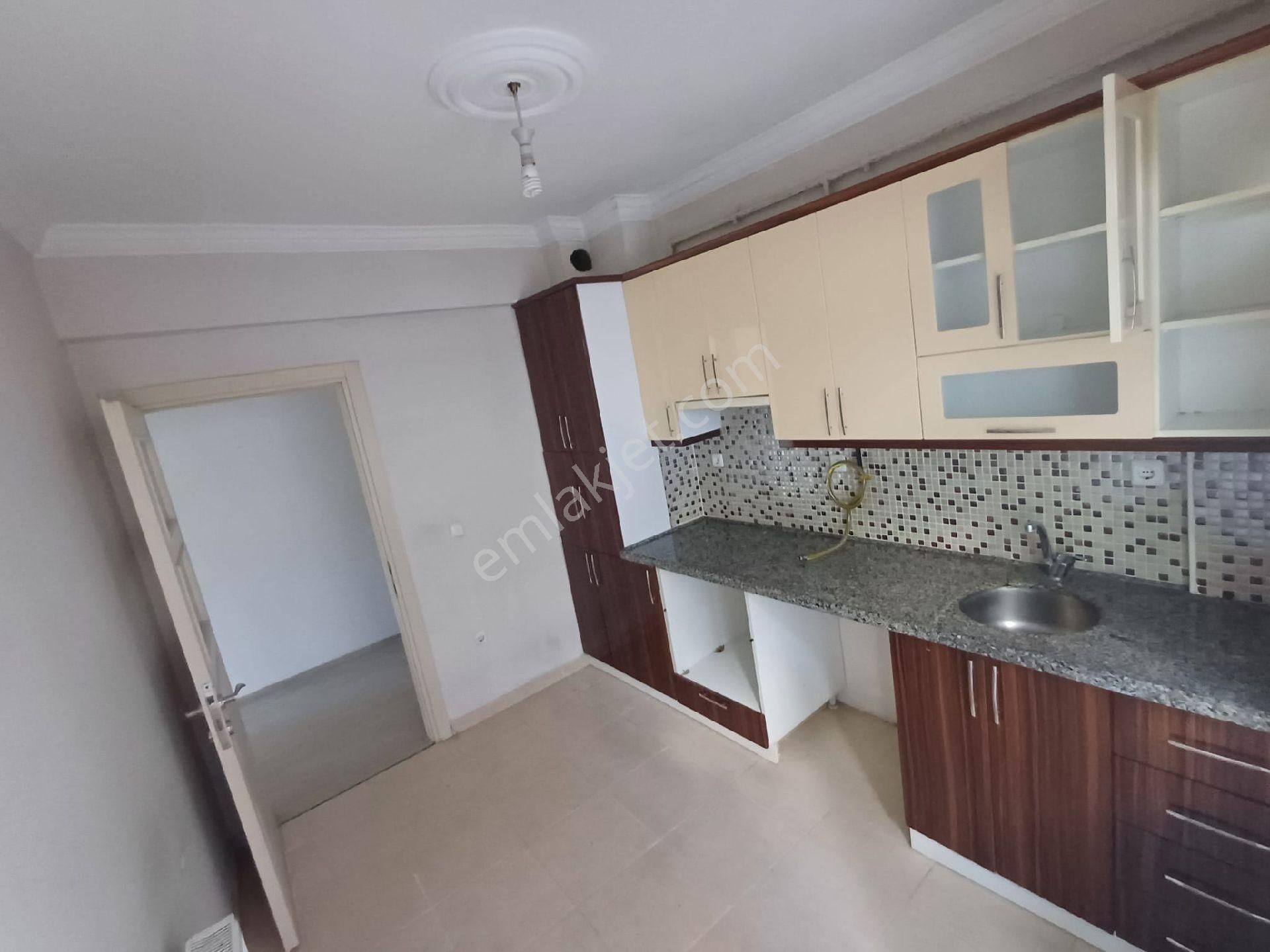 Samsun İlkadım Fevzi Çakmak Mahallesi'nde 3.kat 3+1 - Görsel 33