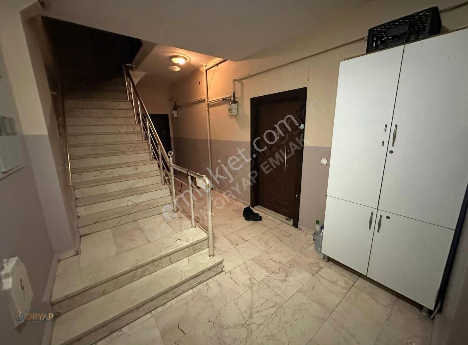 Gök Oryap'tan Satılık Merkezi Konumda Bakımlı 1+1 Giriş Daire ! - Görsel 8