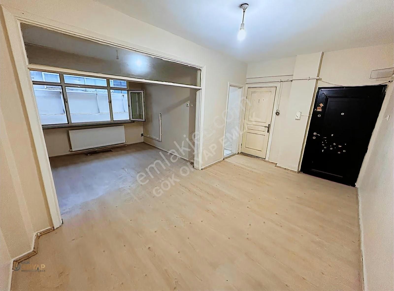 Gök Oryap'tan Satılık Süper Konumda 1+1 Balkonlu Fırsat Daire!