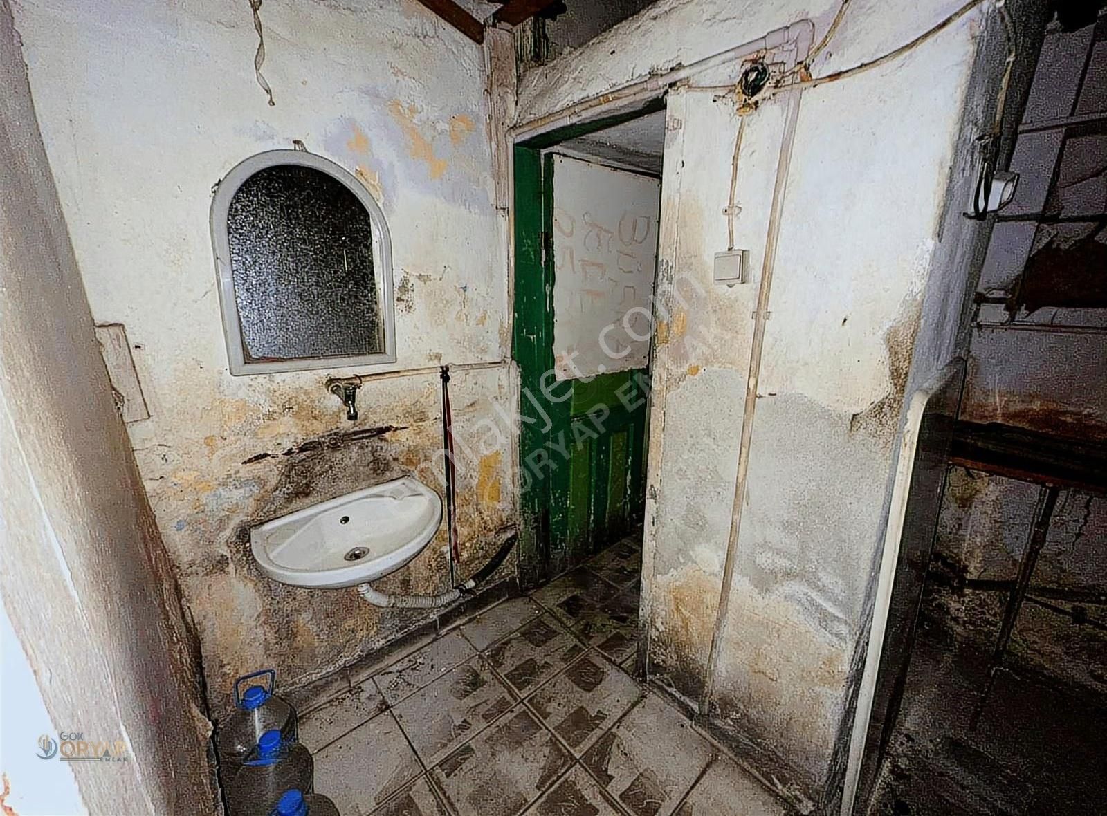 Gök Oryap'tan Kiralık Süper Konumda Kullanışlı Düz Ayak İş Yeri! - Görsel 17