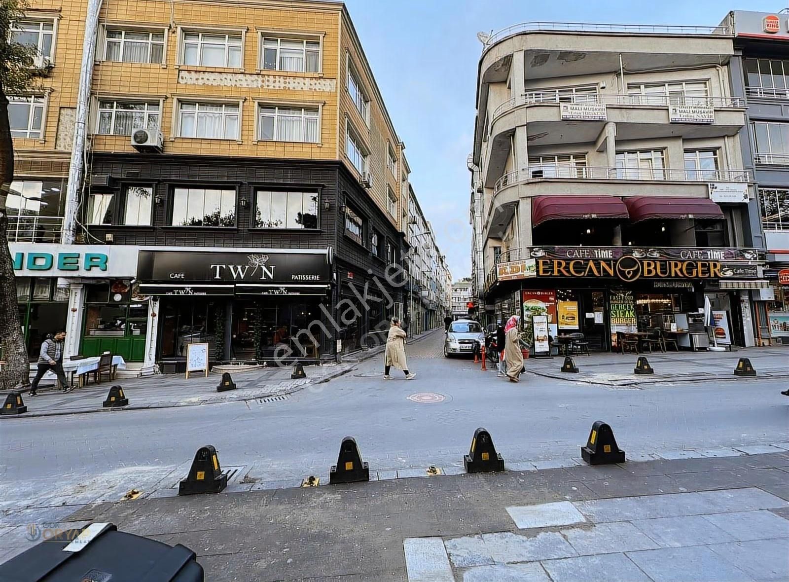 Gök Oryap'tan Kiralık Süper Konumda Kullanışlı Düz Ayak İş Yeri! - Görsel 10