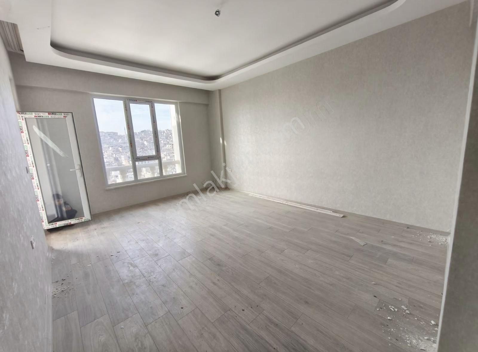 Seyran Emlaktan Liw Hastanesi Yanında Satlık Ultralüks 2+1 Daire - Görsel 13