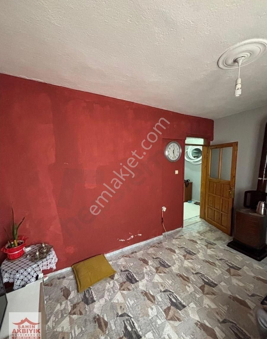 Bayraklı R.şevket İnce Mah 245m2 Arsalı 2 Kat Bina - Görsel 23