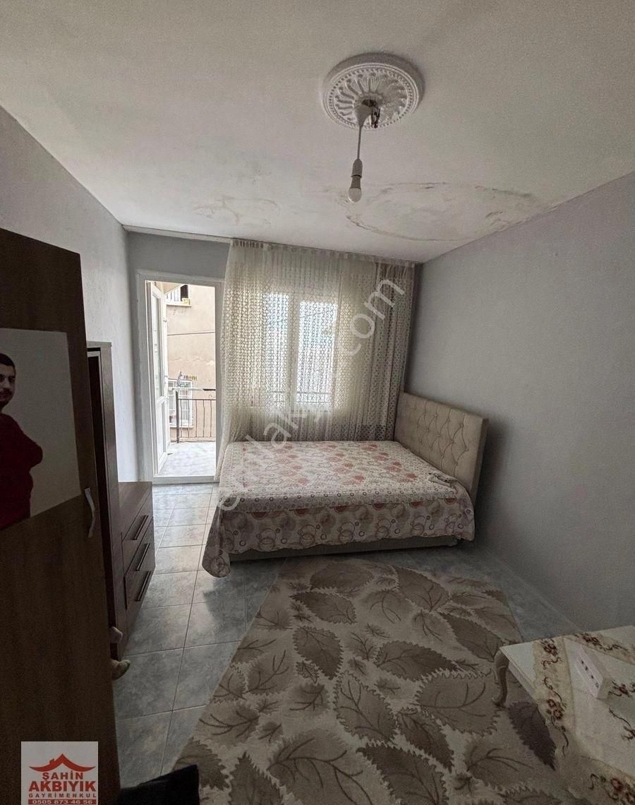 Bayraklı R.şevket İnce Mah 245m2 Arsalı 2 Kat Bina - Görsel 11