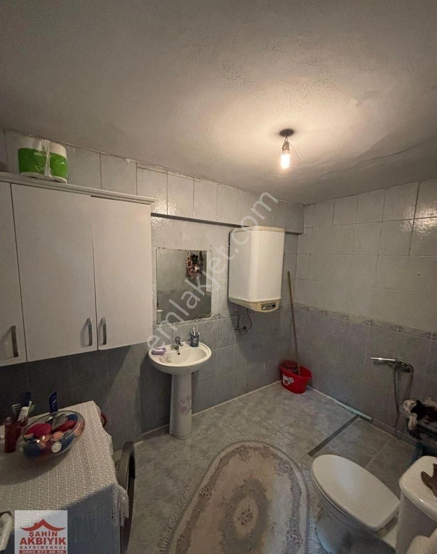 Bayraklı R.şevket İnce Mah 245m2 Arsalı 2 Kat Bina - Görsel 14