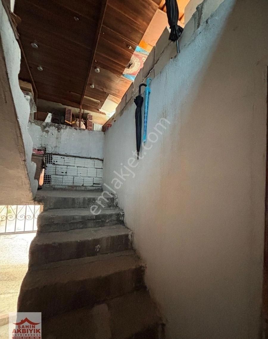 Bayraklı R.şevket İnce Mah 245m2 Arsalı 2 Kat Bina - Görsel 31