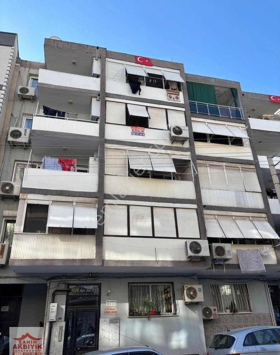 Bayraklı İzban Yakını 3+1 Klimalı 100m2