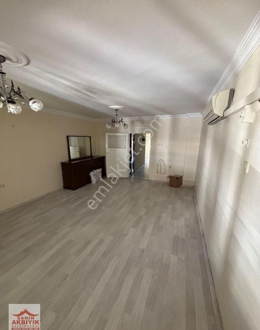 Bayraklı İzban Yakını 3+1 Klimalı 100m2 - Görsel 14