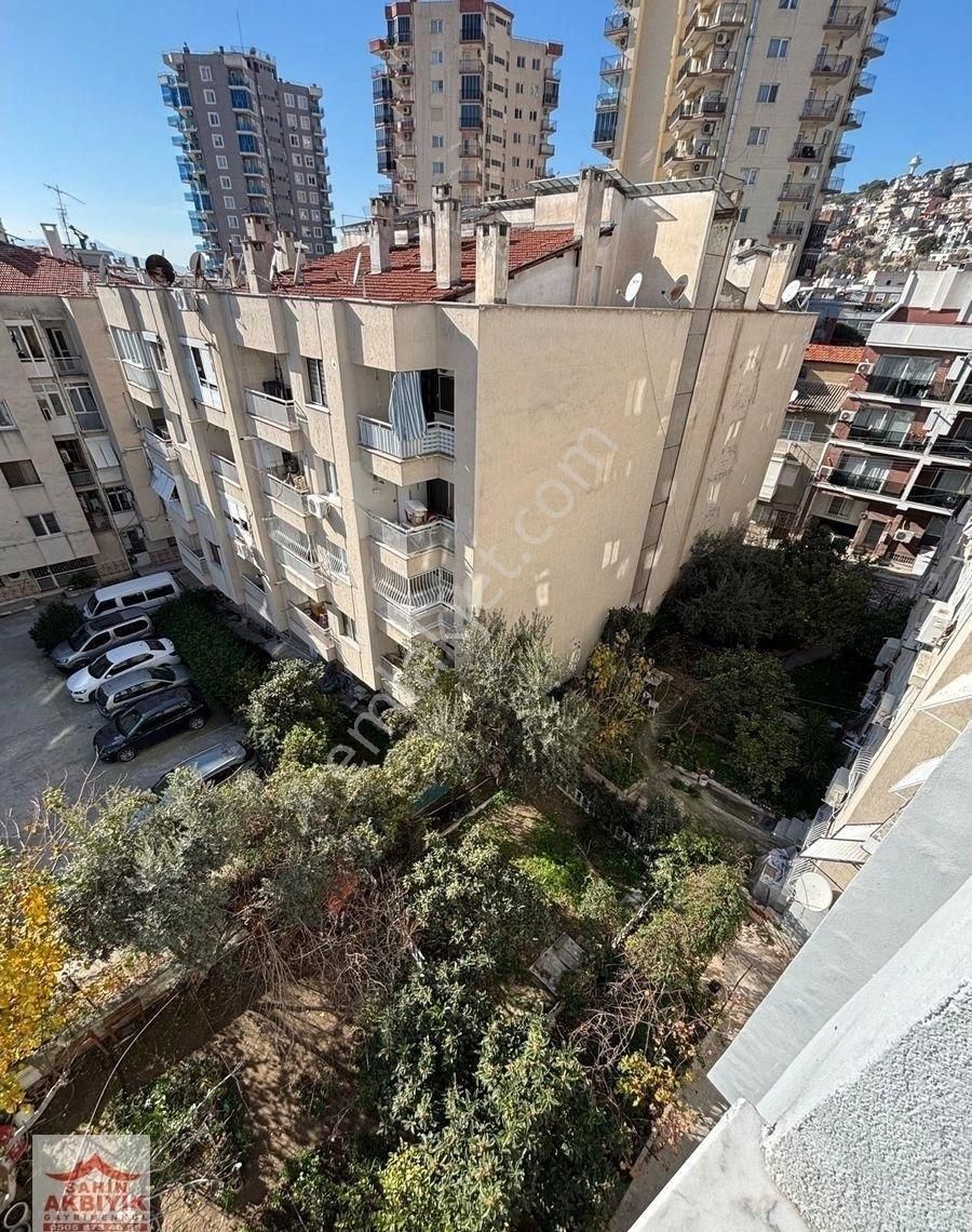 Bayraklı İzban Yakını 3+1 Klimalı 100m2 - Görsel 15