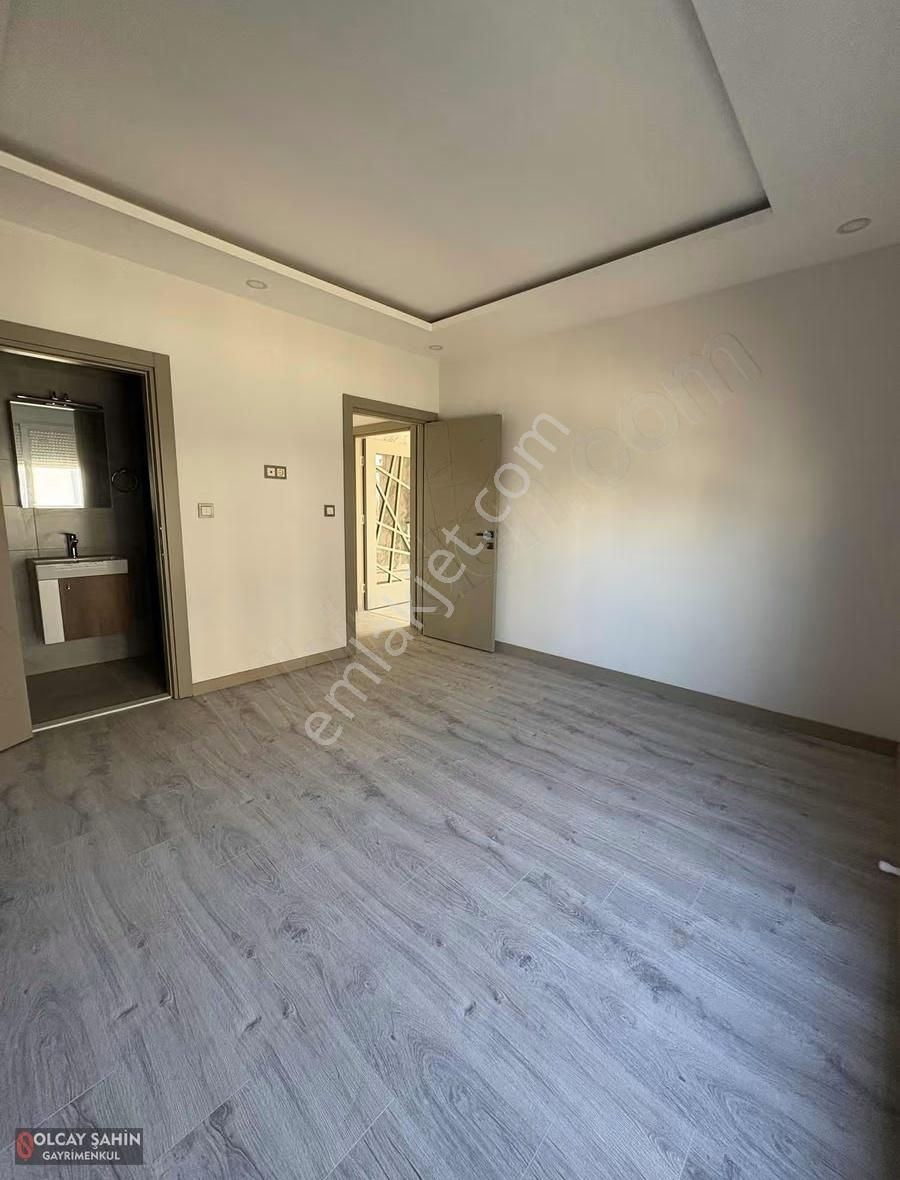 Altınova Orta Mh.havuzlu Site İçi 2+1 Ebeveyn Banyo Ayrı Mutfak - Görsel 13