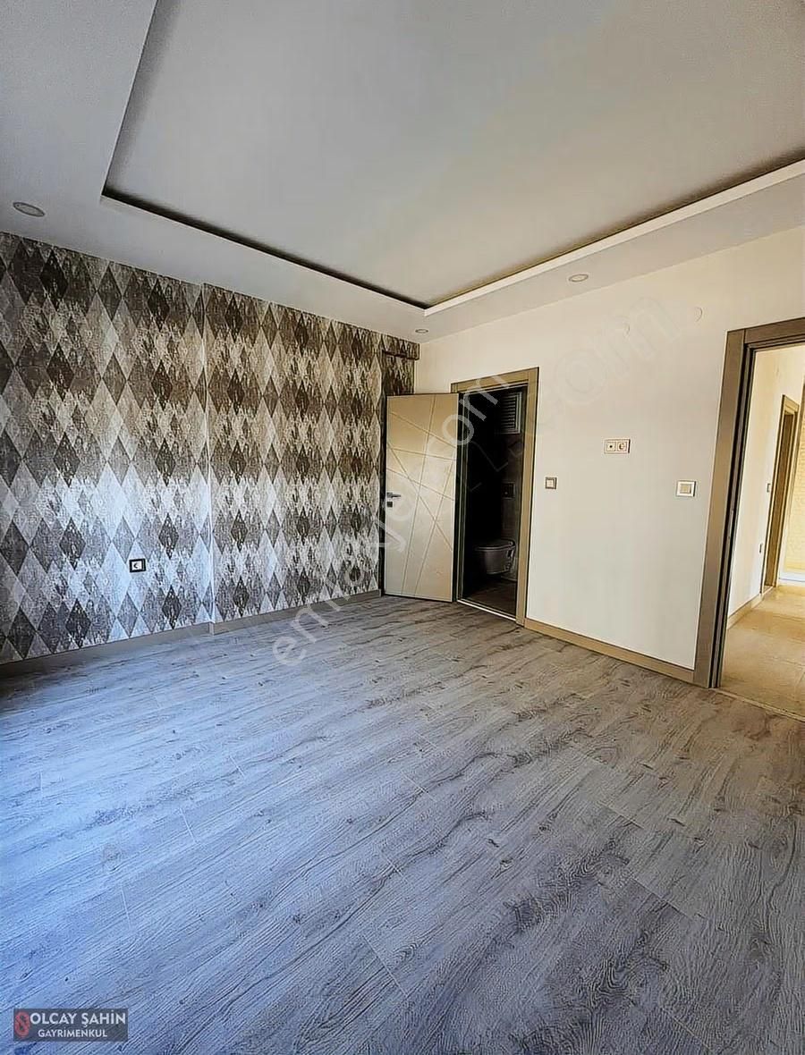 Altınova Orta Mh.havuzlu Site İçi 2+1 Ebeveyn Banyo Ayrı Mutfak - Görsel 26