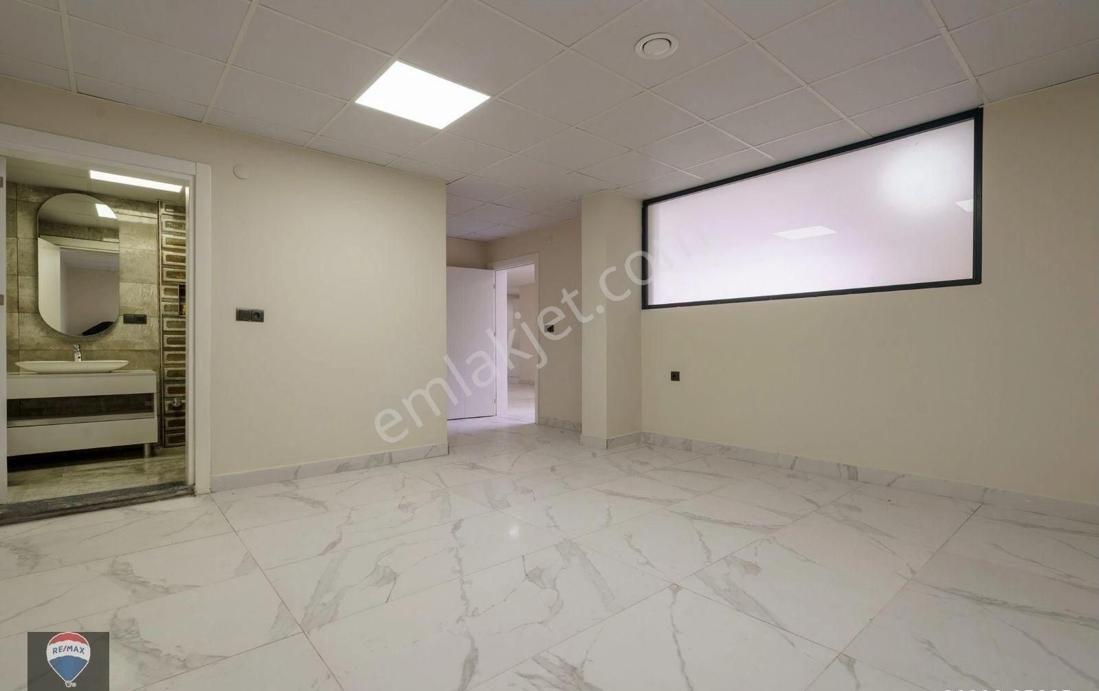 Marina Konakları Deniz Manzaralı Özel Havuzlu 4+2 Lüks Villa - Görsel 23