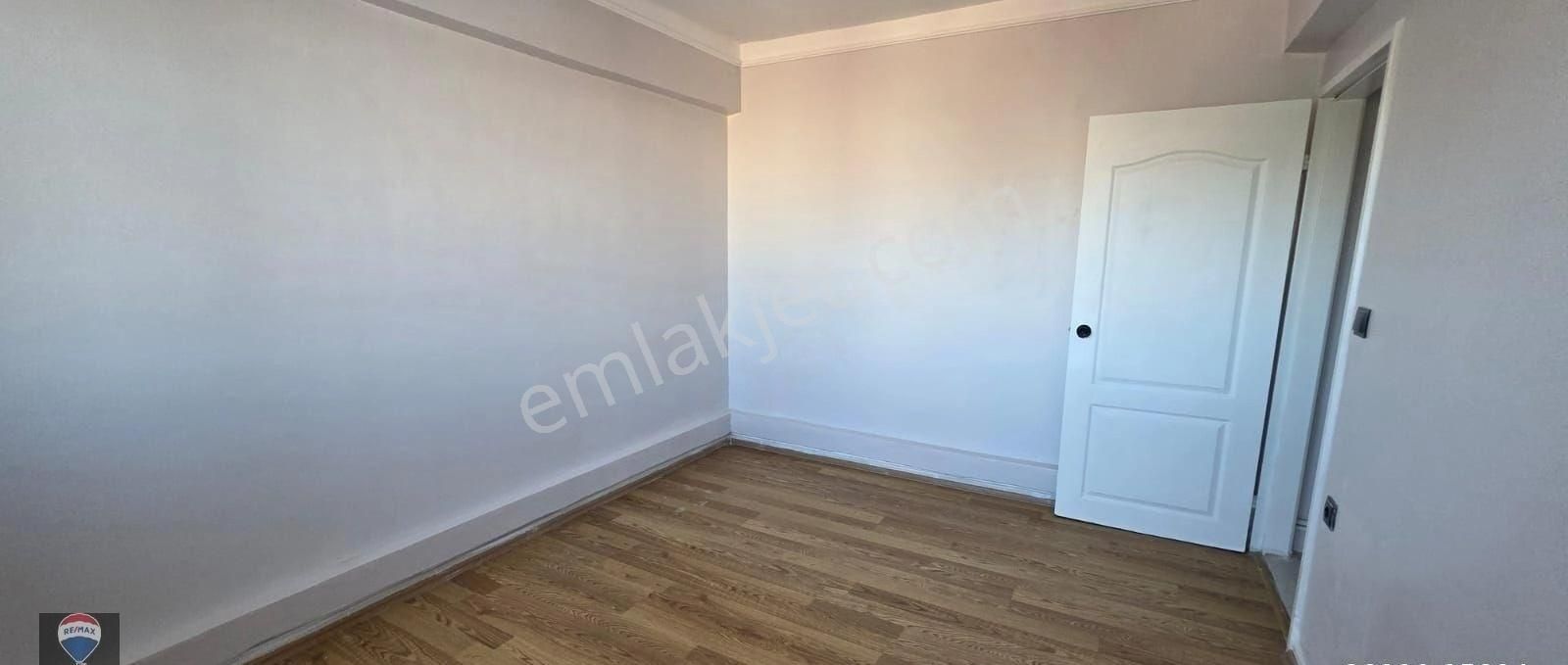 Kuşadası Sahıle 500 Mt Full Denız Manzaralı 3+1 Çatı Dubleks – 60 M² Teraslı,doğalgazlı - Görsel 27