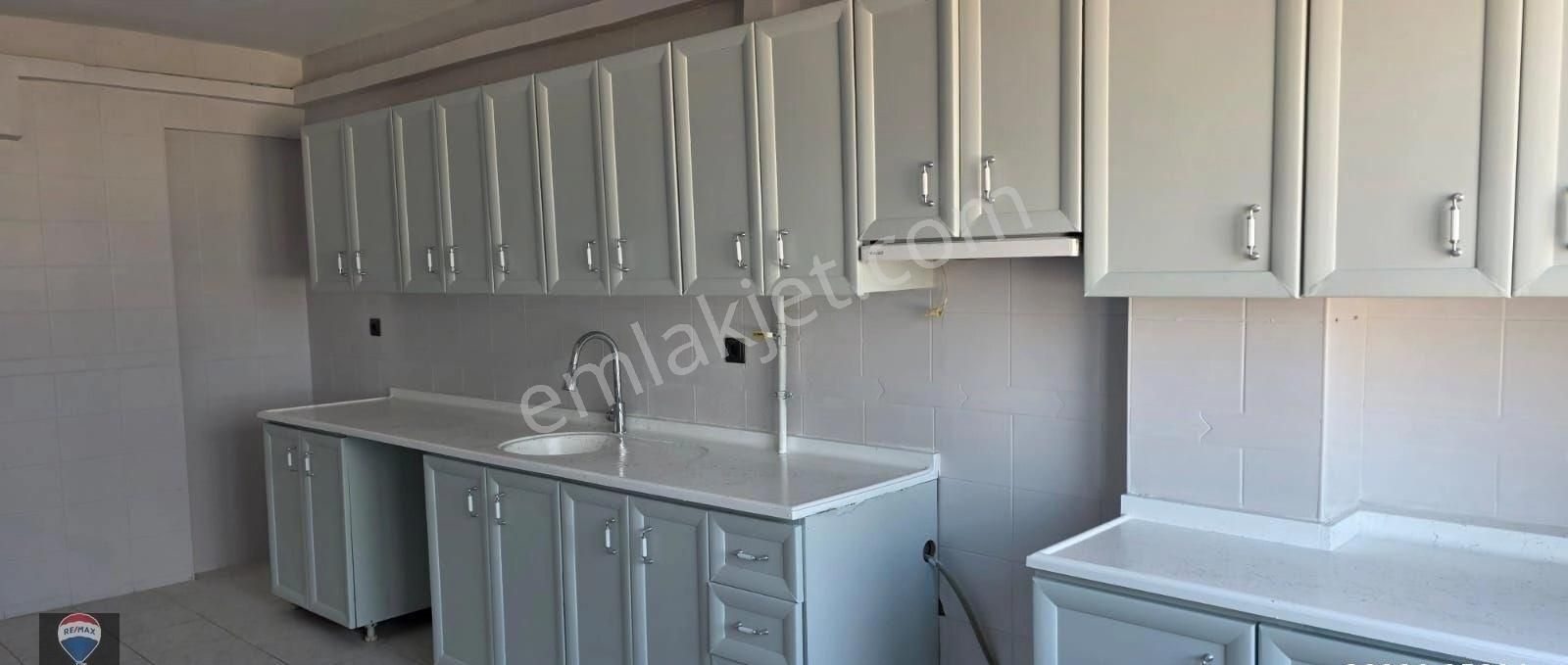 Kuşadası Sahıle 500 Mt Full Denız Manzaralı 3+1 Çatı Dubleks – 60 M² Teraslı,doğalgazlı - Görsel 23